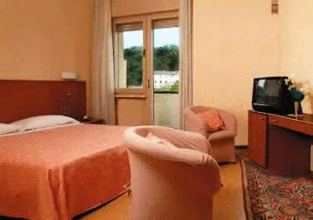 Отель Ducale Tabiano Terme