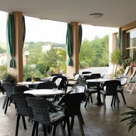 都卡蕾酒店 酒店 3*